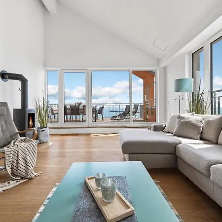 Apartment Ocean King- Penthouse, Ostseeblick, Balkon, Kamin Olpenitz